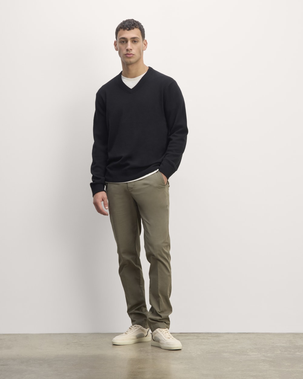 The Bexley™ | Pure Cashmere V-Neck Jumper